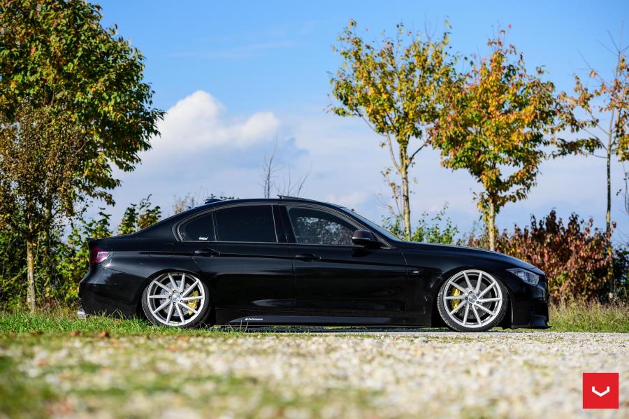  BMW M3 Sedan on Vossen Wheels (CVT) 2016 года  (фото 11 из 20)